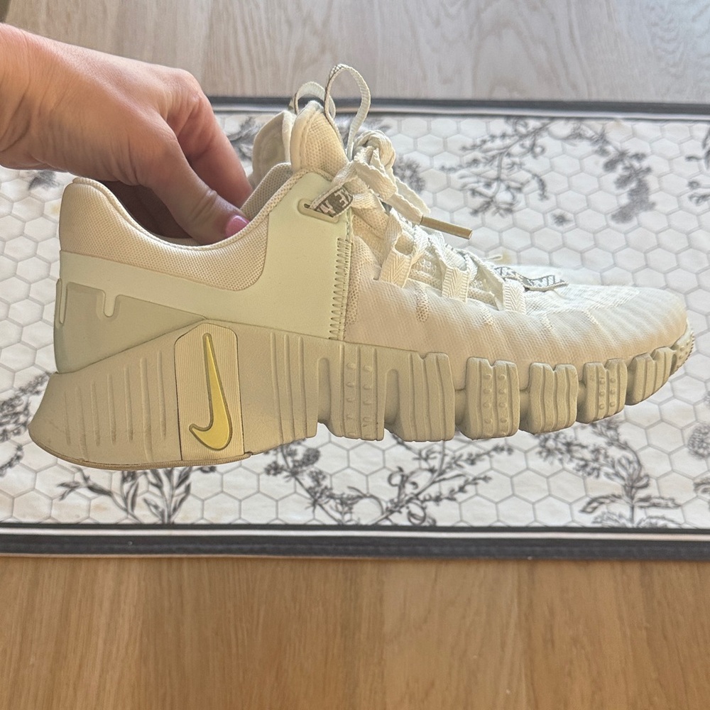 Nike Metcon Sneakers